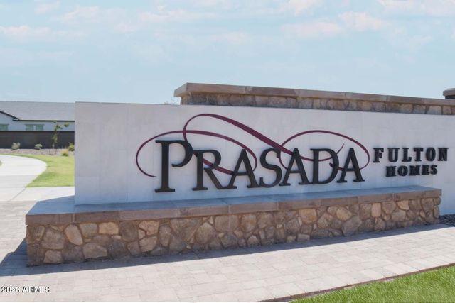 15788 W GEORGIA Drive W, Surprise, AZ 85379