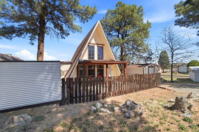 5753 Lake Beckwith Pl, Colorado City, CO 81019