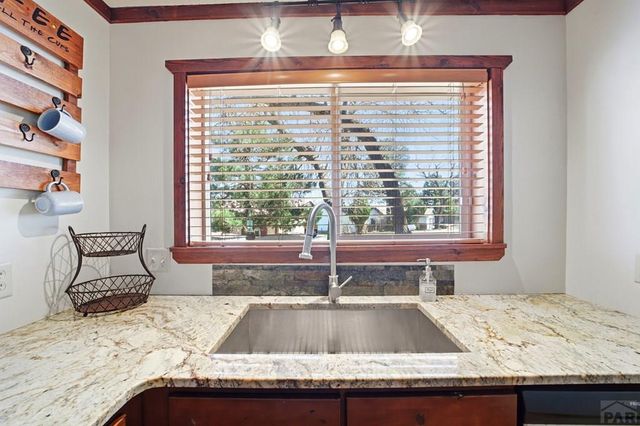5753 Lake Beckwith Pl, Colorado City, CO 81019