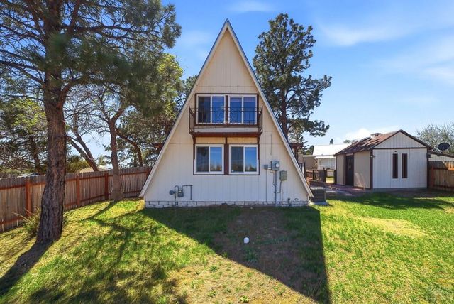 5753 Lake Beckwith Pl, Colorado City, CO 81019
