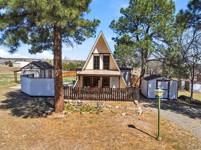 5753 Lake Beckwith Pl, Colorado City, CO 81019