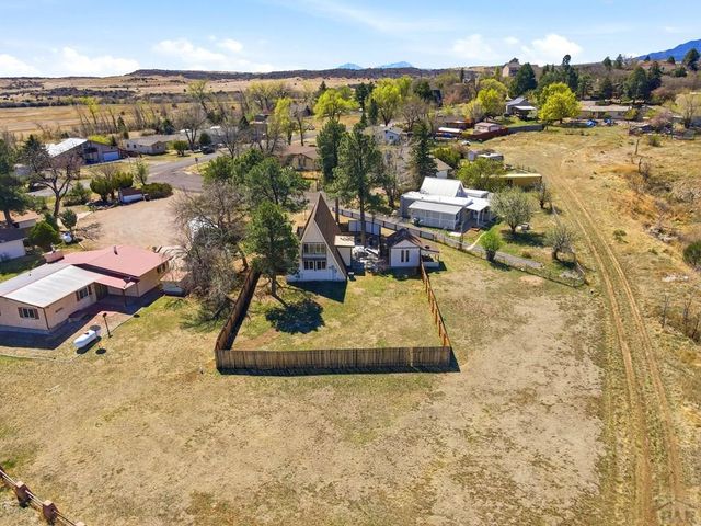 5753 Lake Beckwith Pl, Colorado City, CO 81019