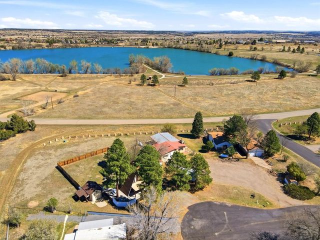 5753 Lake Beckwith Pl, Colorado City, CO 81019