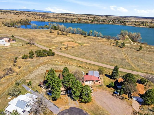 5753 Lake Beckwith Pl, Colorado City, CO 81019