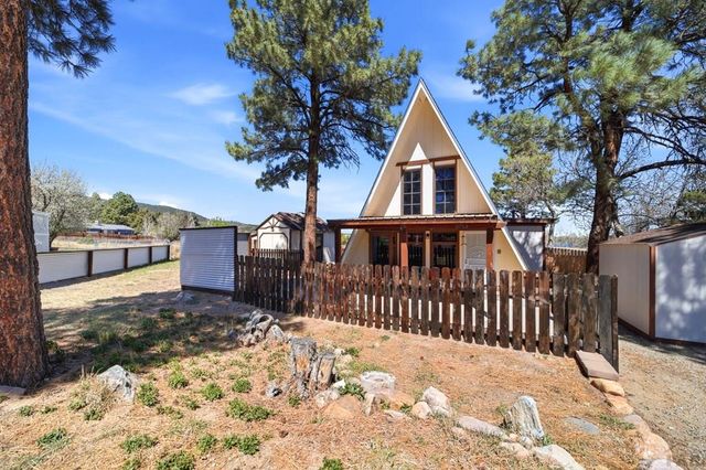 5753 Lake Beckwith Pl, Colorado City, CO 81019