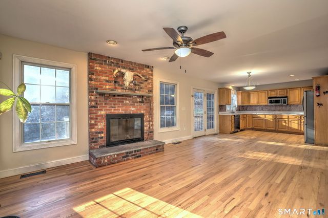 1364 Kettletown Road, Southbury, CT 06488