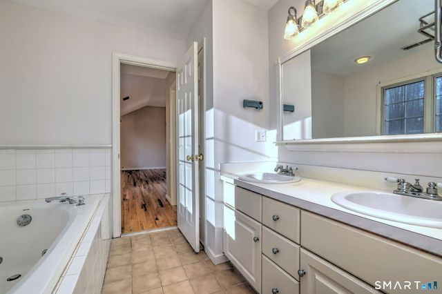 1364 Kettletown Road, Southbury, CT 06488