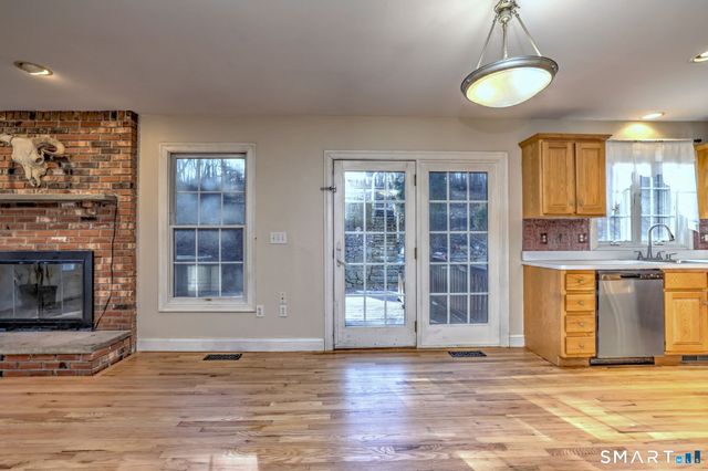 1364 Kettletown Road, Southbury, CT 06488