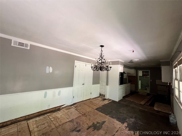 1736 Tiverton Street, Ardmore, OK 73401