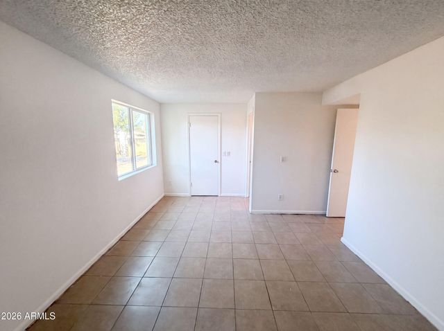 5617 W HATCHER Road, Glendale, AZ 85302