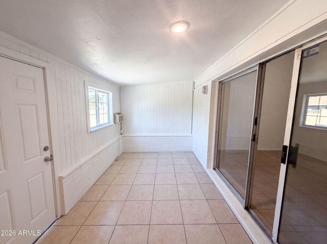 5617 W HATCHER Road, Glendale, AZ 85302