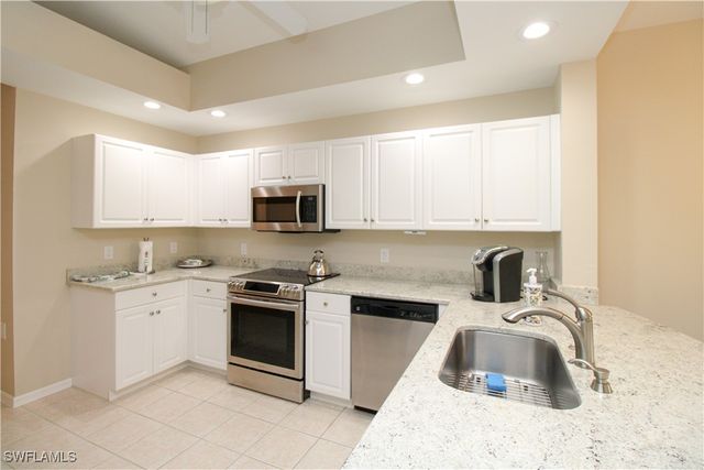 3435 Laurel Greens LN S 201, Naples, FL 34119