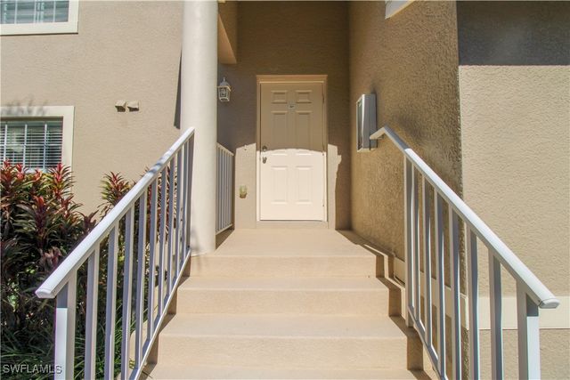 3435 Laurel Greens LN S 201, Naples, FL 34119