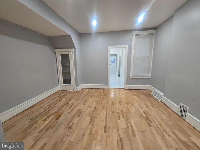 2826 N 27TH ST, Philadelphia, PA 19132