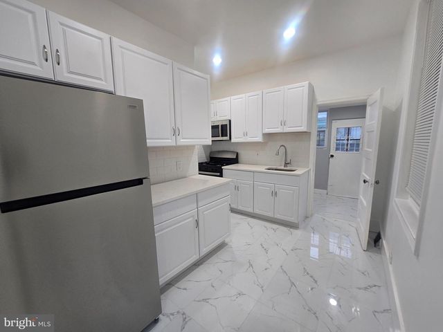 2826 N 27TH ST, Philadelphia, PA 19132