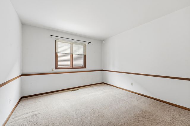 230 S State Street 63, Zeeland, MI 49464