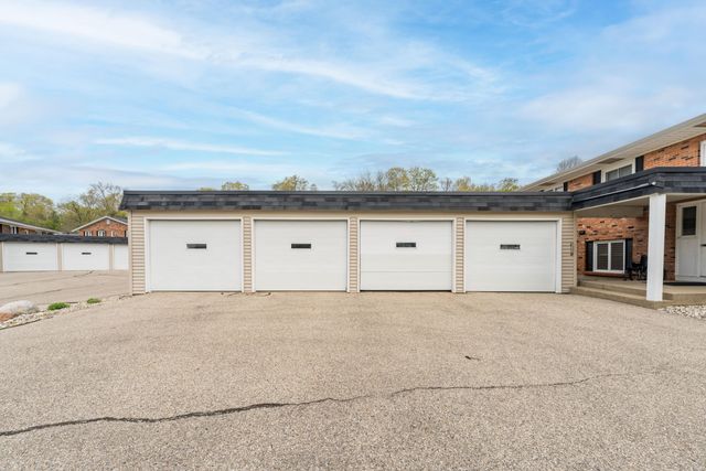 230 S State Street 63, Zeeland, MI 49464