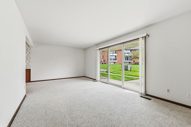 230 S State Street 63, Zeeland, MI 49464