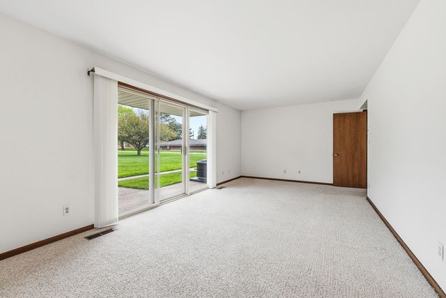 230 S State Street 63, Zeeland, MI 49464