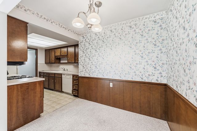 230 S State Street 63, Zeeland, MI 49464