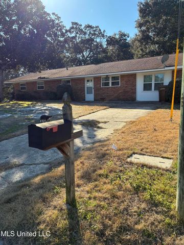 3 W Bainbridge Place, Long Beach, MS 39560