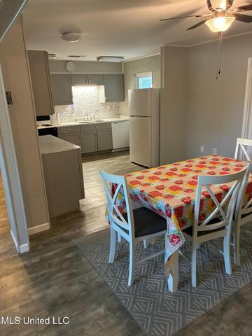 3 W Bainbridge Place, Long Beach, MS 39560