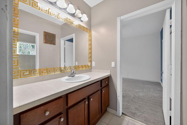 2535 Creekside Drive, Fort Pierce, FL 34981