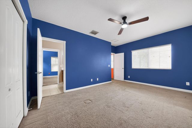 2535 Creekside Drive, Fort Pierce, FL 34981