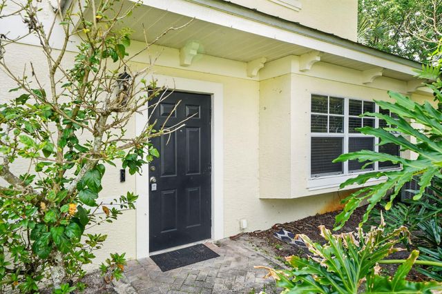 2535 Creekside Drive, Fort Pierce, FL 34981