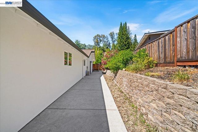 824 El Cerro Blvd, Danville, CA 94526