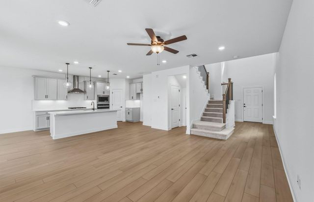 520 Knot DR, Leander, TX 78641