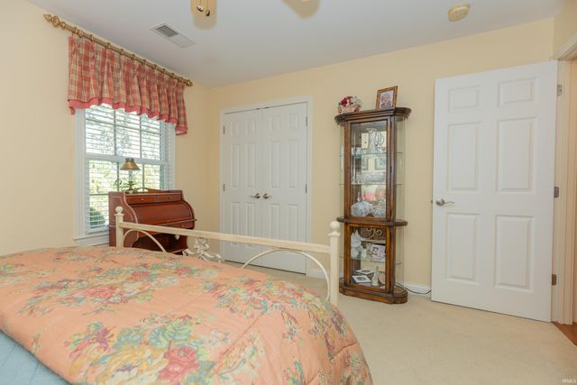 8131 Wolf Creek Court, Evansville, IN 47712