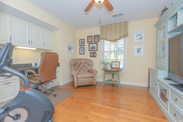 8131 Wolf Creek Court, Evansville, IN 47712