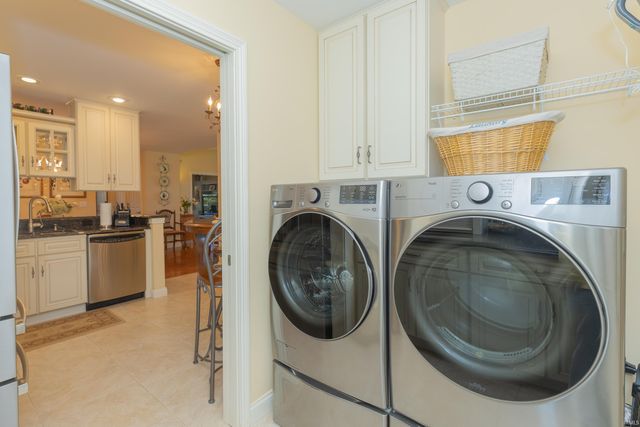 8131 Wolf Creek Court, Evansville, IN 47712
