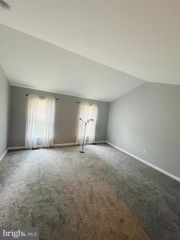 1721 WHEYFIELD DR, Frederick, MD 21701