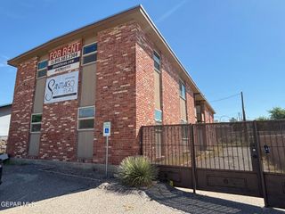 6376 SANTIAGO Street B, El Paso, TX 79932