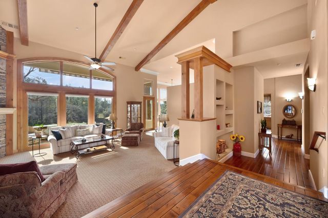 13028 Austin Forest Cir, Auburn, CA 95602