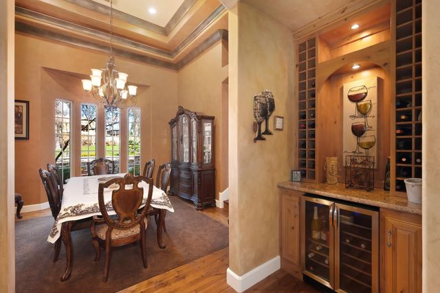 13028 Austin Forest Cir, Auburn, CA 95602