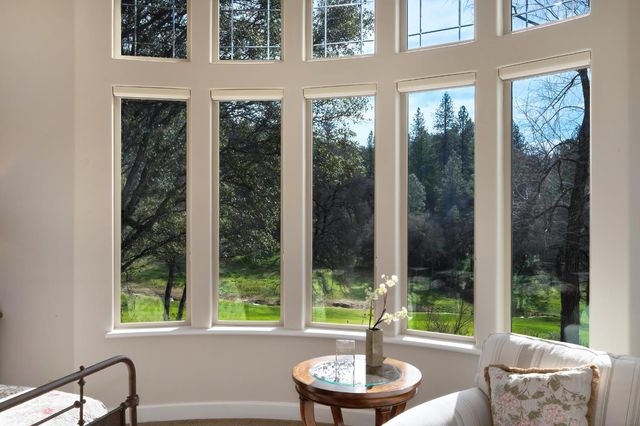 13028 Austin Forest Cir, Auburn, CA 95602
