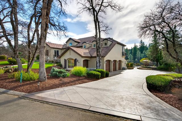 13028 Austin Forest Cir, Auburn, CA 95602
