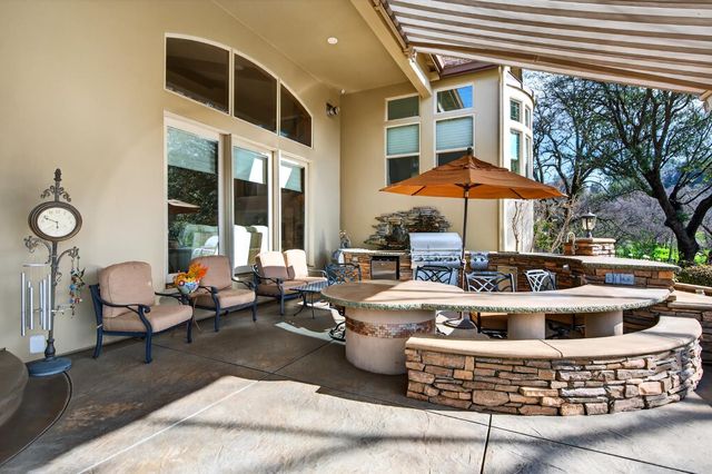 13028 Austin Forest Cir, Auburn, CA 95602