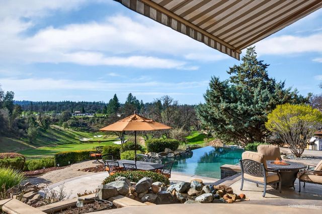13028 Austin Forest Cir, Auburn, CA 95602