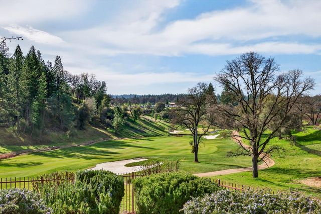 13028 Austin Forest Cir, Auburn, CA 95602