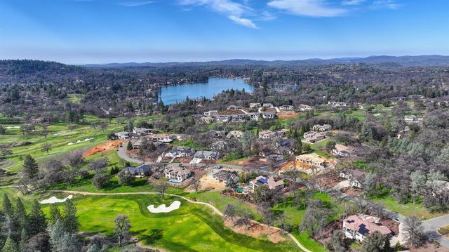 13028 Austin Forest Cir, Auburn, CA 95602