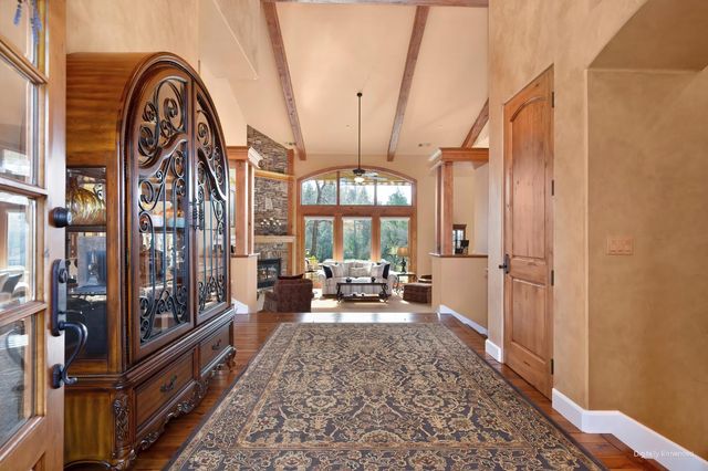 13028 Austin Forest Cir, Auburn, CA 95602