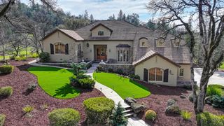 13028 Austin Forest Cir, Auburn, CA 95602
