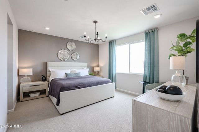 17988 W CREEDANCE Boulevard, Surprise, AZ 85387