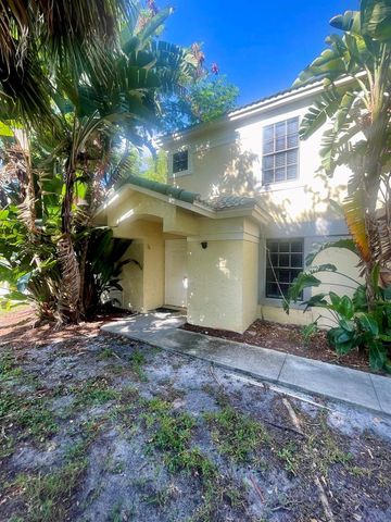 678 Via Toscana, Wellington, FL 33414