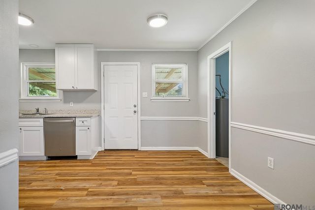 9301 Randall Dr, Denham Springs, LA 70726