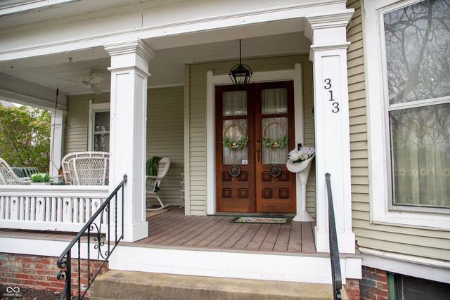 313 E Wabash Avenue, Crawfordsville, IN 47933